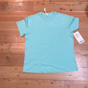 Lululemon Crop Tee Mint NWT Size 6 All Yours Tee